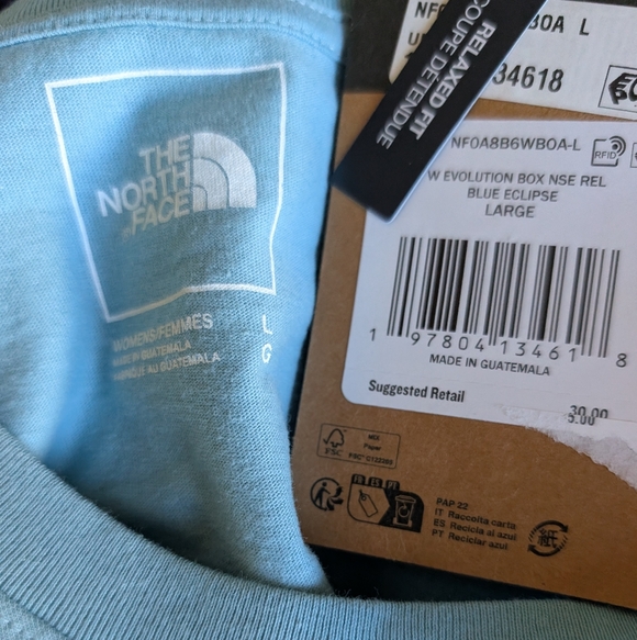 The North Face Women's Blue T-Shirt - Picture 4 of 6
